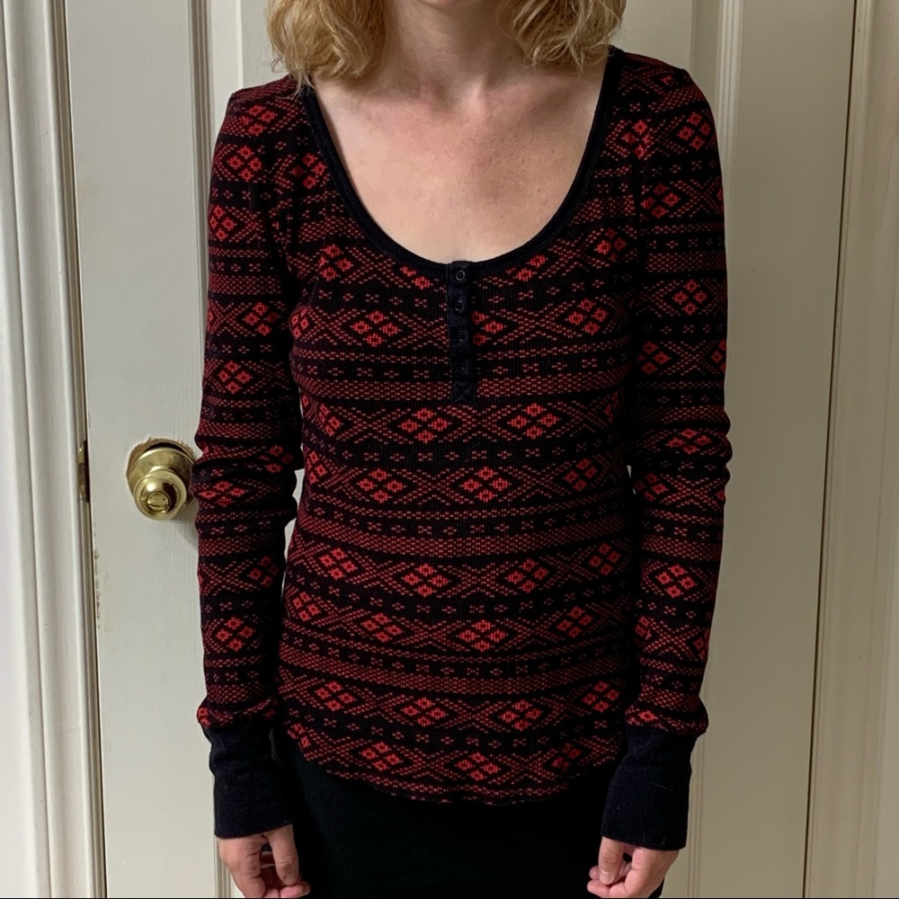 🌷3 for $25🌷La Senza, US M, Red & Black Scoop Neck Long Sleeve Waffle Tee Shirt